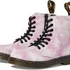 Dr. Martens Kid's Collection 1460 Pascal (Little Kid/Big Kid)